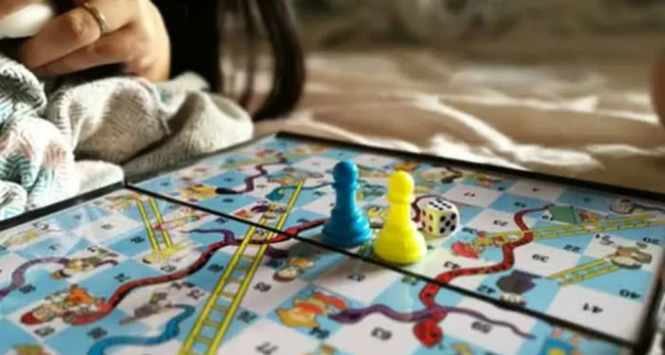 Best Couples Drinking Games For 2 7 Couples Drinking Games For 2 - Snakes And Ladders