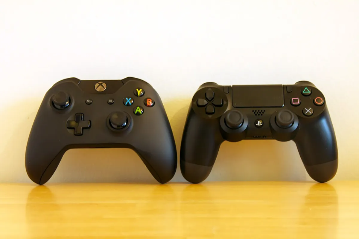 which one is better Xbox One or PS4?
