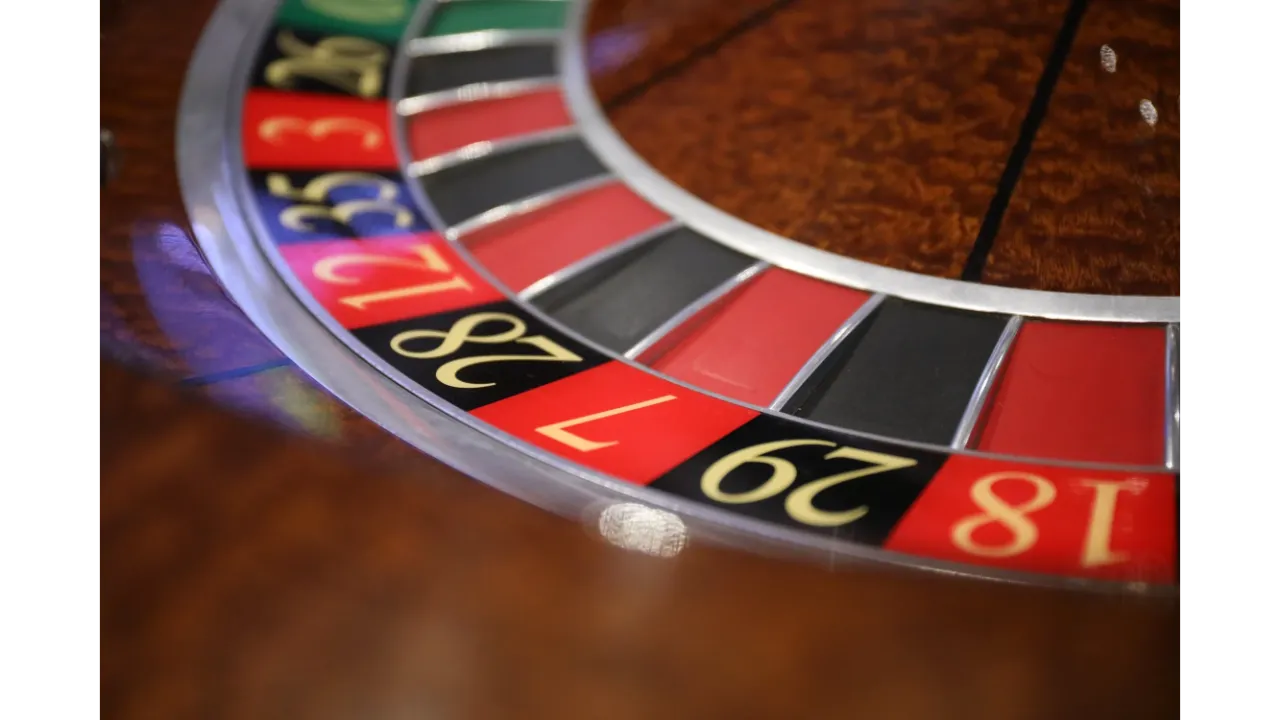 Who Are Online Casinos For?